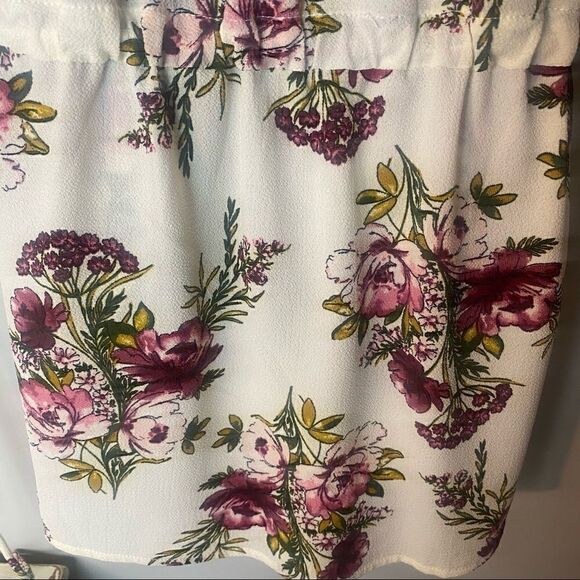 Charming Charlie floral wrap top - Picture 11 of 11